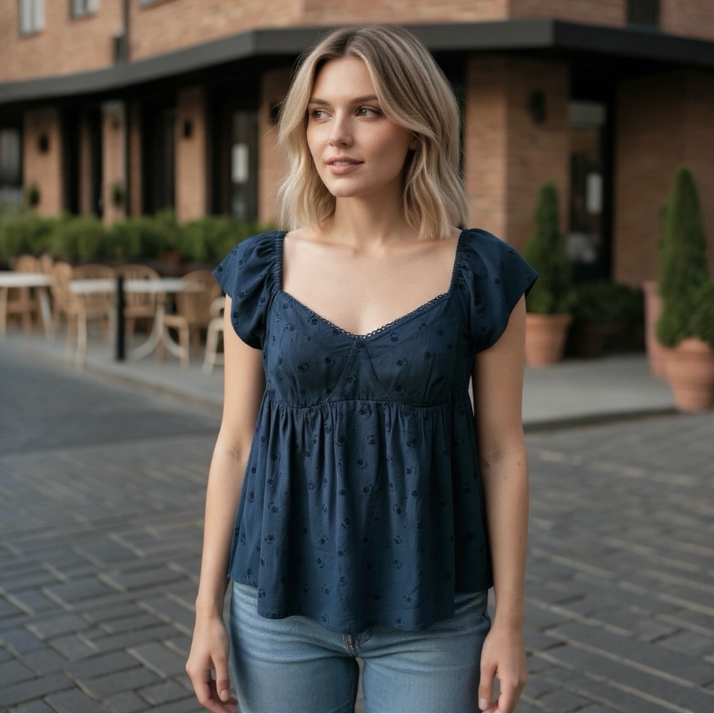 Volcom Sweetheart Neckline Flutter Sleeve Top